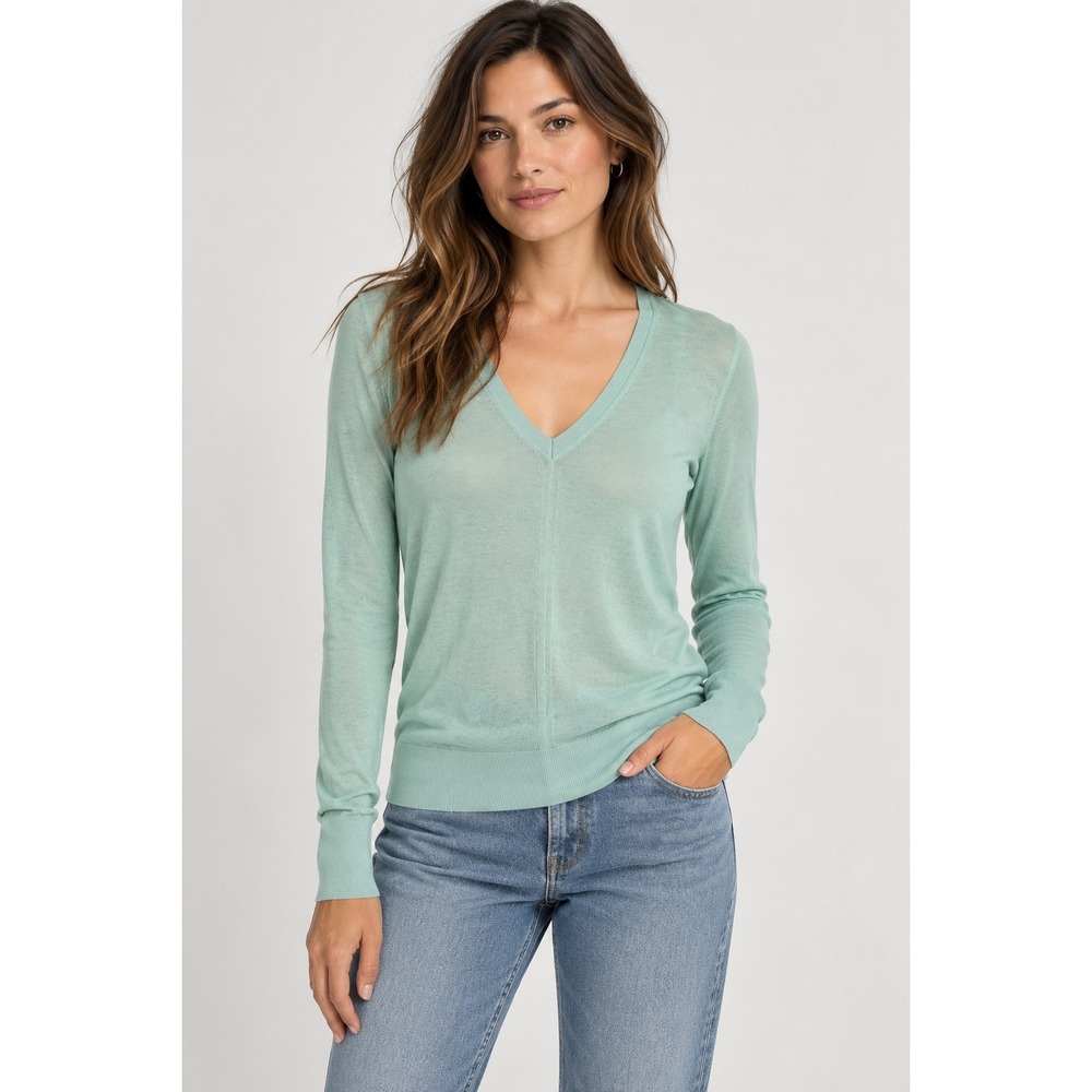 Banana Republic V-Neck Sweater Womens M Mint Green Merino Wool Pullover 0897